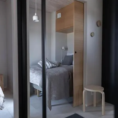 Beach Marina B 11 - Merinaekoealahuoneisto Rannalla & Ulkoporeamme Apartmán *